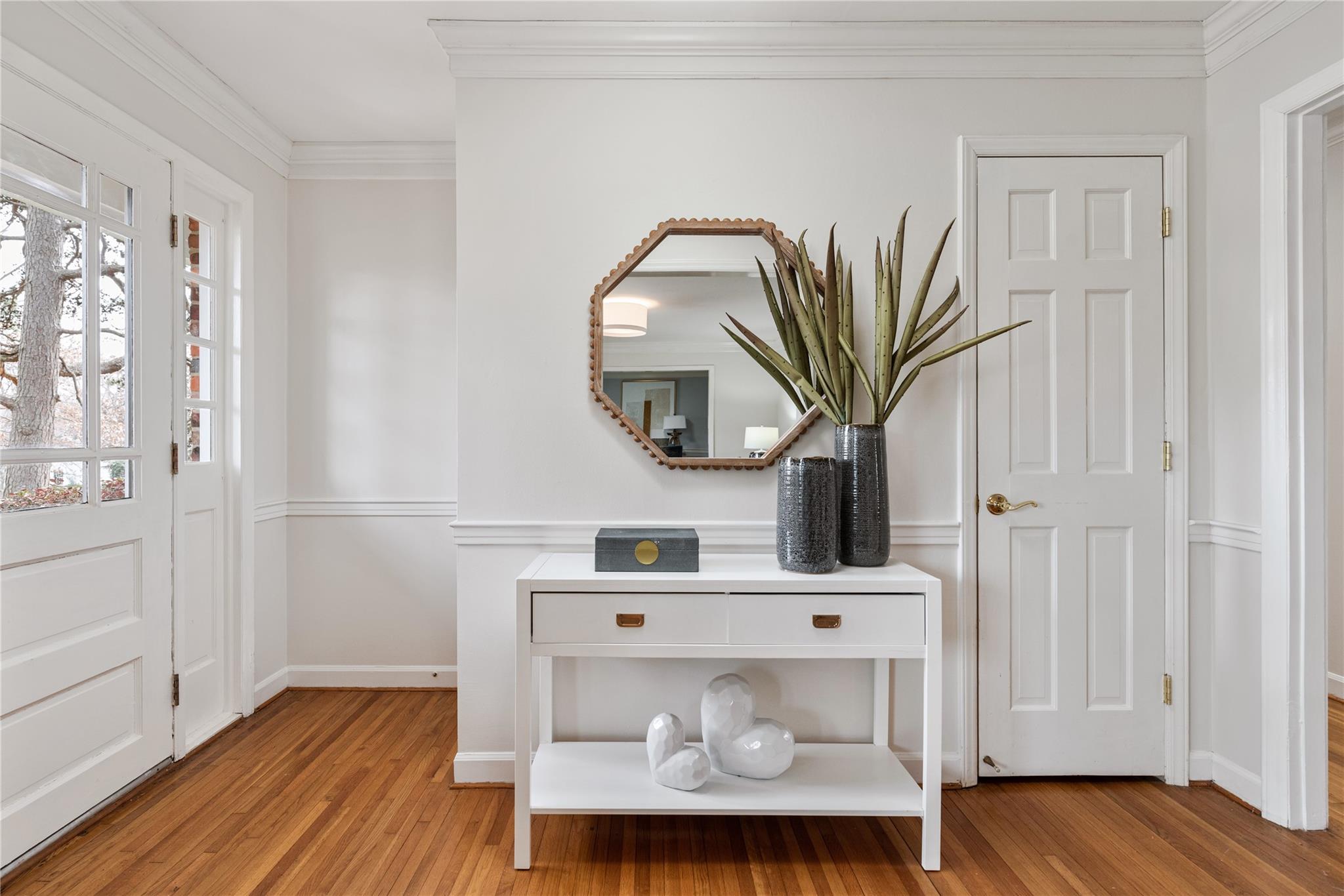 7600 Whistlestop Road Charlotte, NC 28210 - Photo 2 of 25 Gallery Image 2