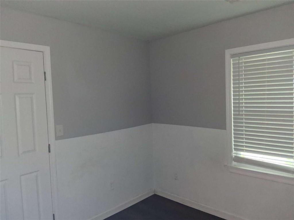 1032 Valley View Road Southeast Atlanta, GA 30315 - Photo 19 of 25