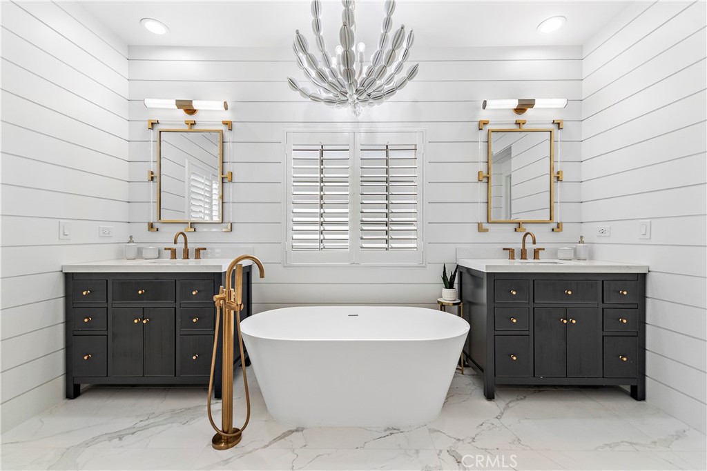 39 Bedstraw Loop Ladera Ranch, CA 92694 - Photo 23 of 63 Master Bathroom