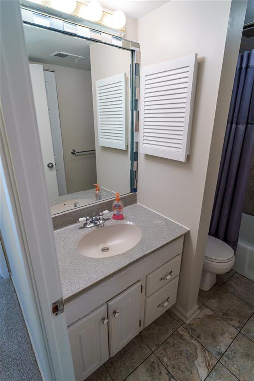 2034 Swallow Hill Road, Unit 320 Pittsburgh, PA 15220 - Photo 12 of 20 Gallery Image 12
