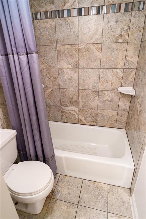 2034 Swallow Hill Road, Unit 320 Pittsburgh, PA 15220 - Photo 13 of 20 Gallery Image 13