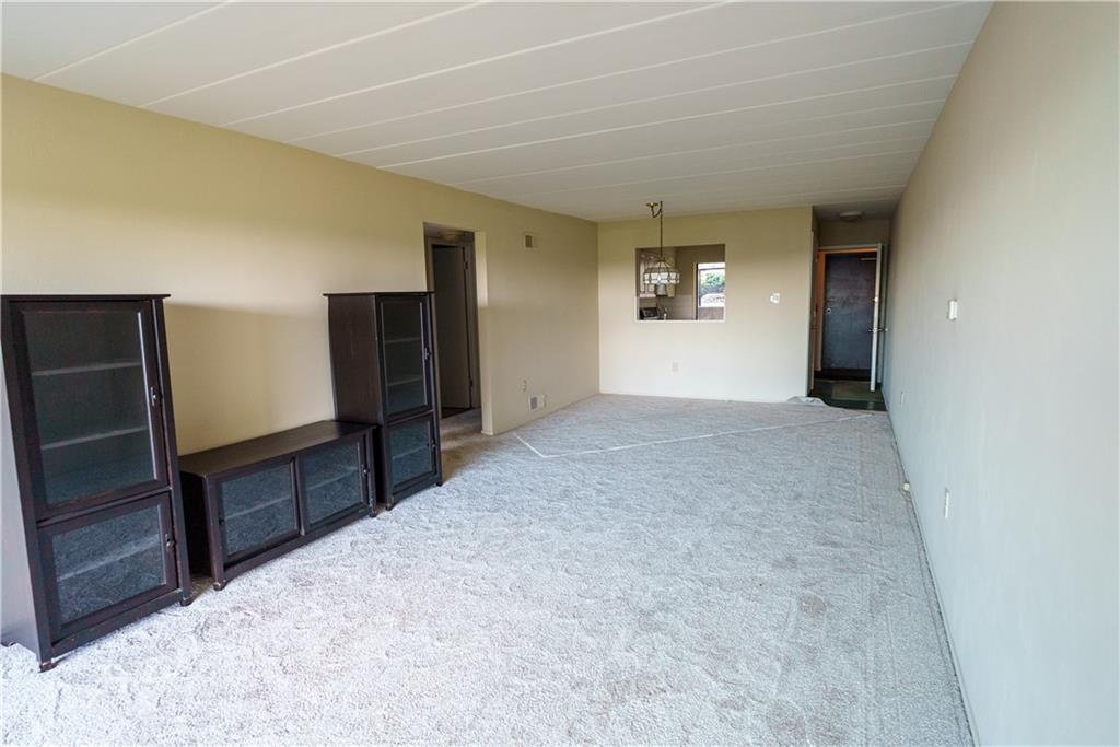 2034 Swallow Hill Road, Unit 320 Pittsburgh, PA 15220 - Photo 6 of 20 Gallery Image 6