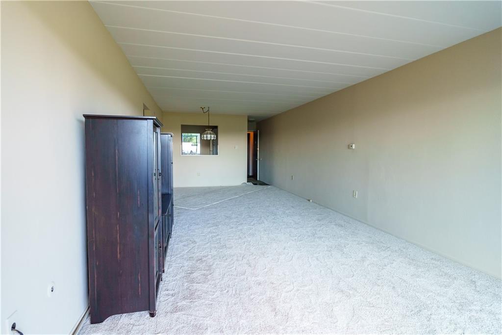 2034 Swallow Hill Road, Unit 320 Pittsburgh, PA 15220 - Photo 7 of 20 Gallery Image 7
