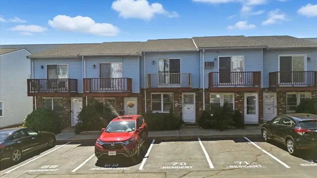 $489,999 | 250 Congress Avenue, Unit 40, Chelsea, MA 02150