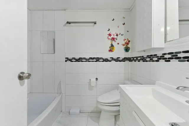 $489,999 | 250 Congress Avenue, Unit 40, Chelsea, MA 02150