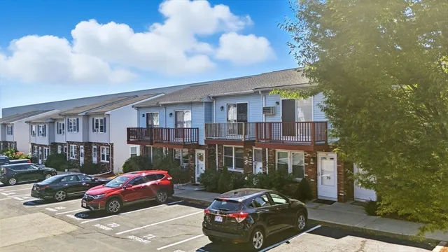 $489,999 | 250 Congress Avenue, Unit 40, Chelsea, MA 02150