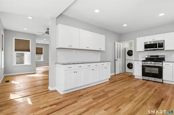 $374,900 | 47 Highland Avenue, Naugatuck, CT 06770