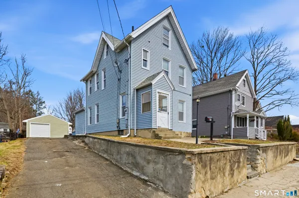 $374,900 | 47 Highland Avenue, Naugatuck, CT 06770