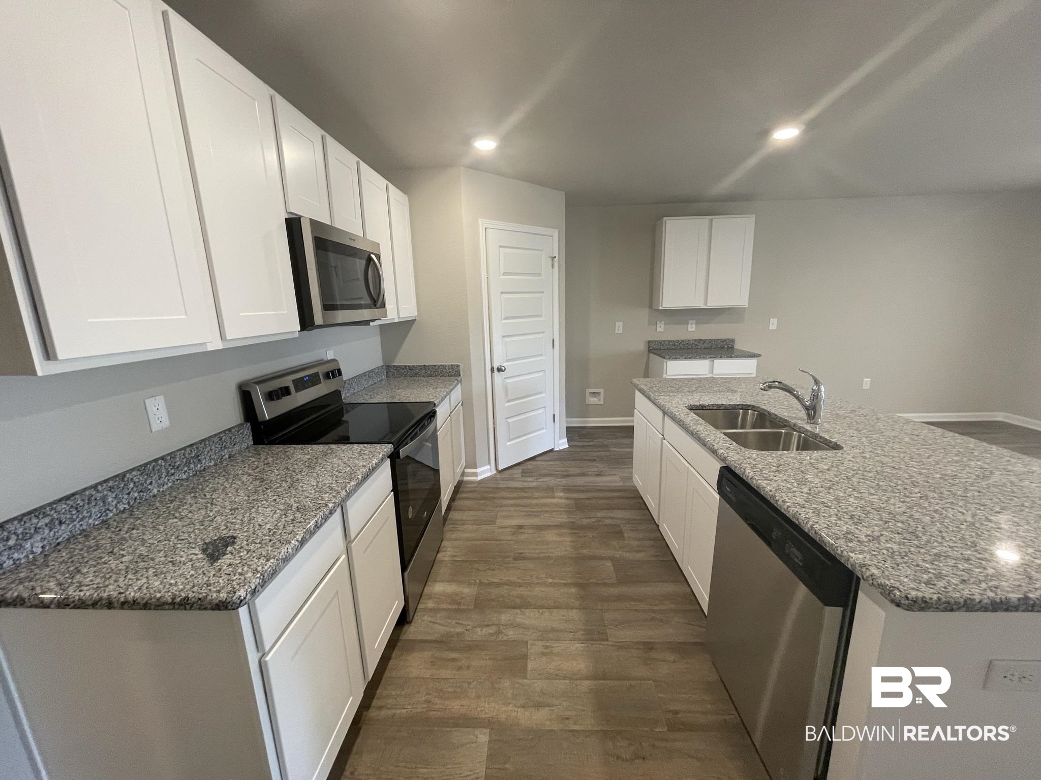 213 Burnston Way Foley, AL 36535 - Photo 10 of 16