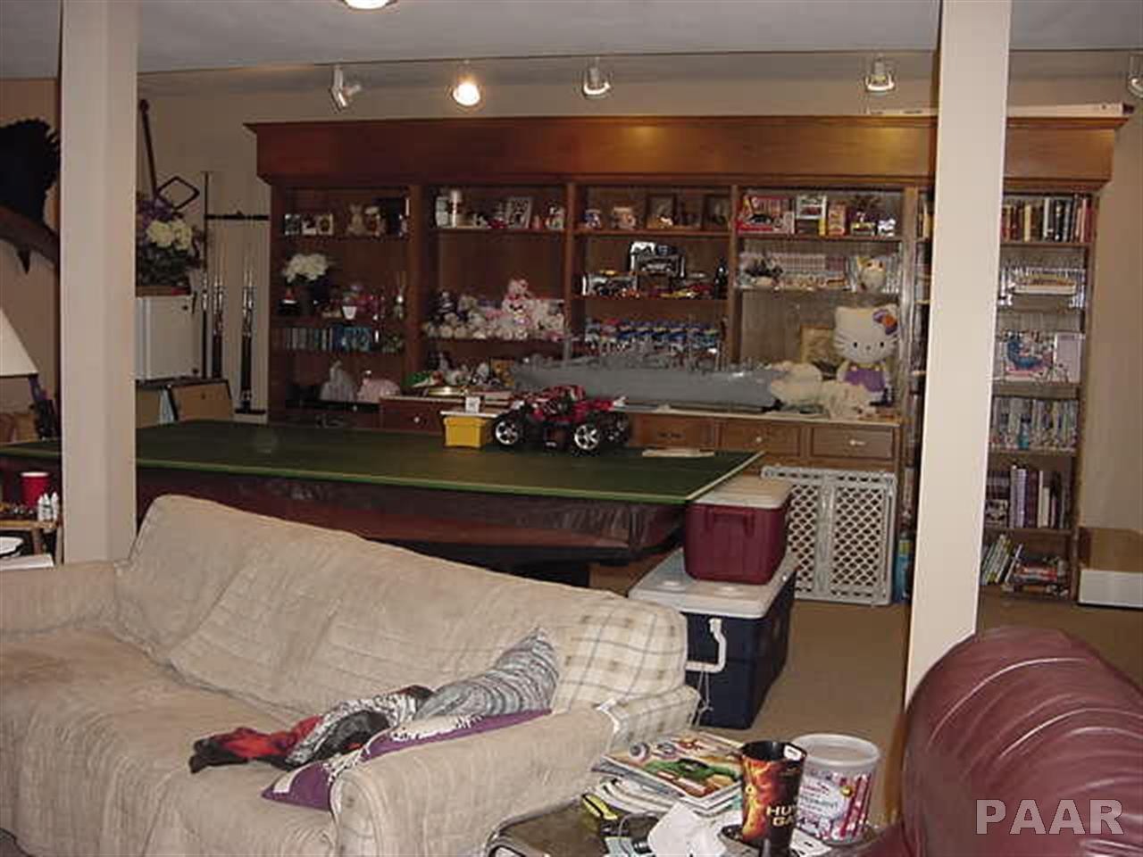 1425 North Kickapoo Creek Road Peoria, IL 61604 - Photo 15 of 20 Gallery Image 15