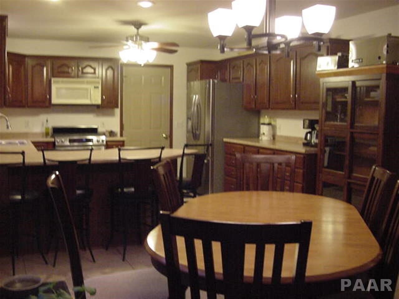 1425 North Kickapoo Creek Road Peoria, IL 61604 - Photo 7 of 20 Gallery Image 7