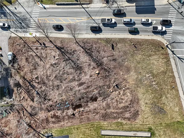 $300,000 | 344 Tower Hill Road, North Kingstown, RI 02852