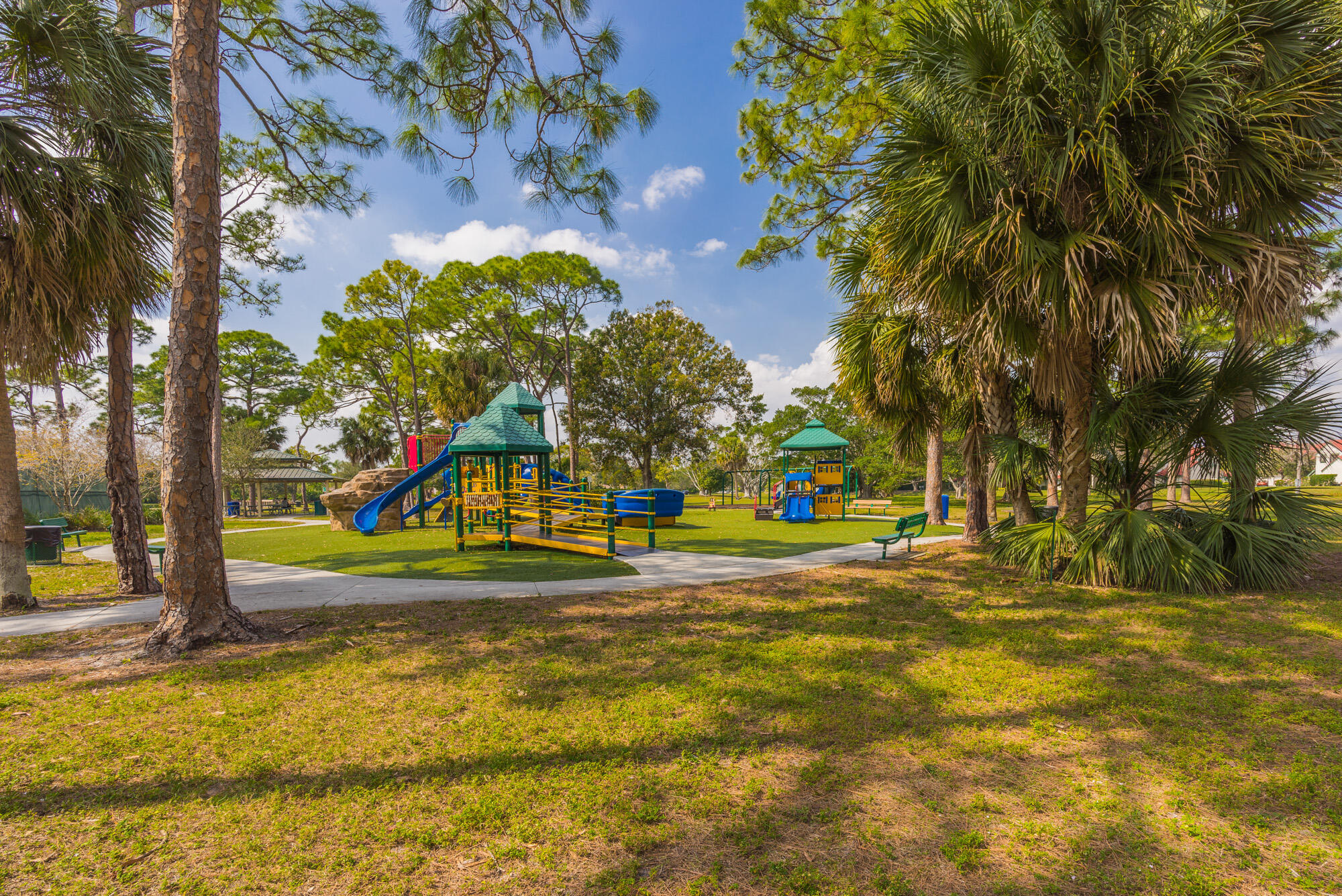 25 Commodore Place Palm Beach Gardens, FL 33418 - Photo 47 of 68 a view of a playground with basketball court