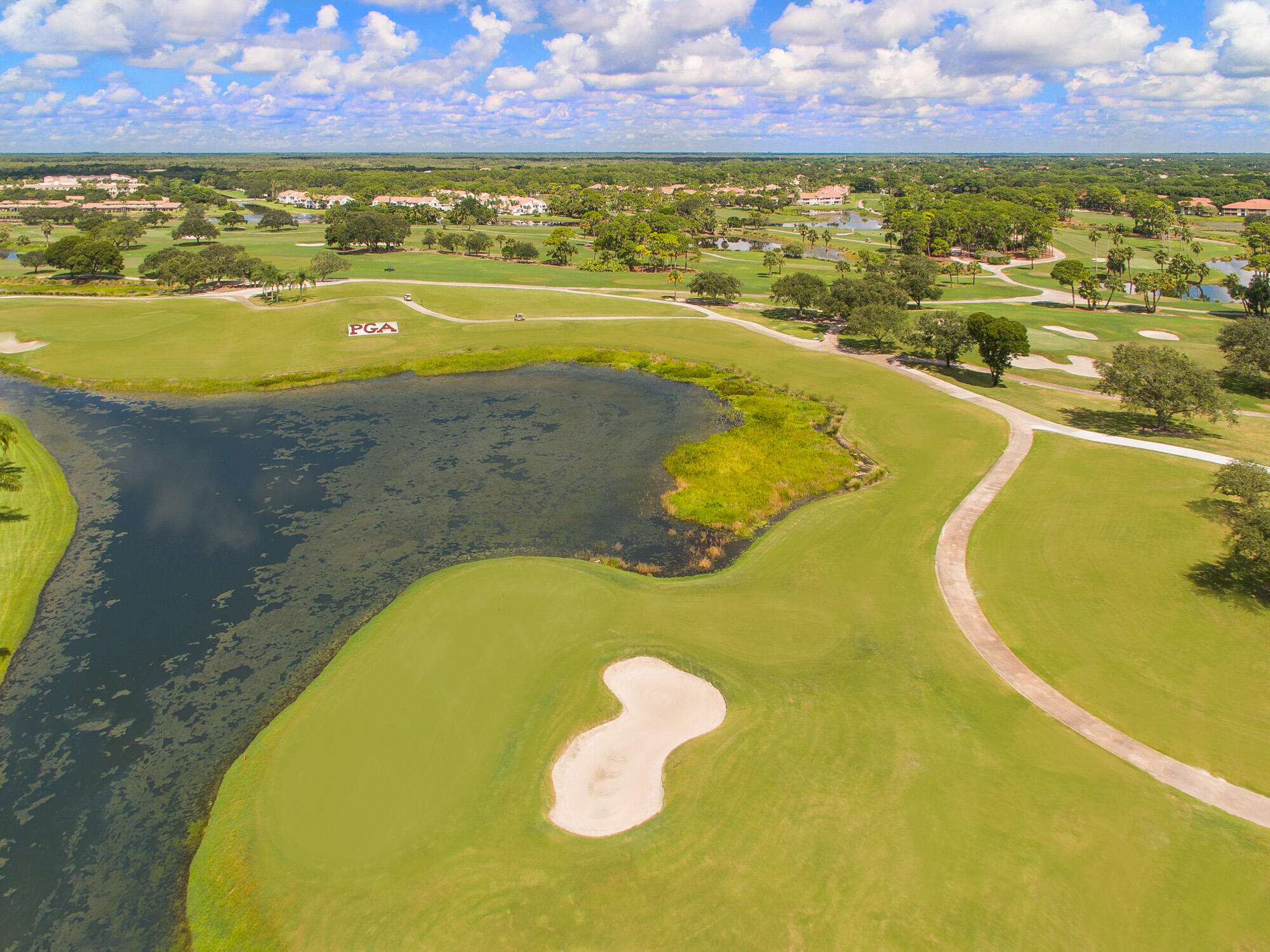 25 Commodore Place Palm Beach Gardens, FL 33418 - Photo 52 of 68 a view of an ocean view