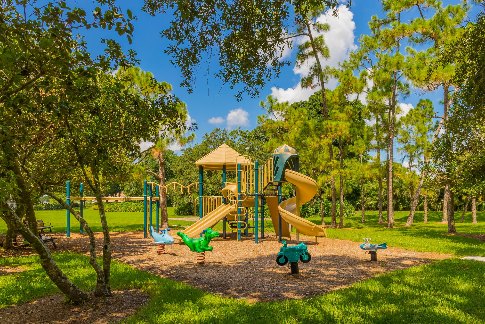 25 Commodore Place Palm Beach Gardens, FL 33418 - Photo 63 of 68 PGA National_playground