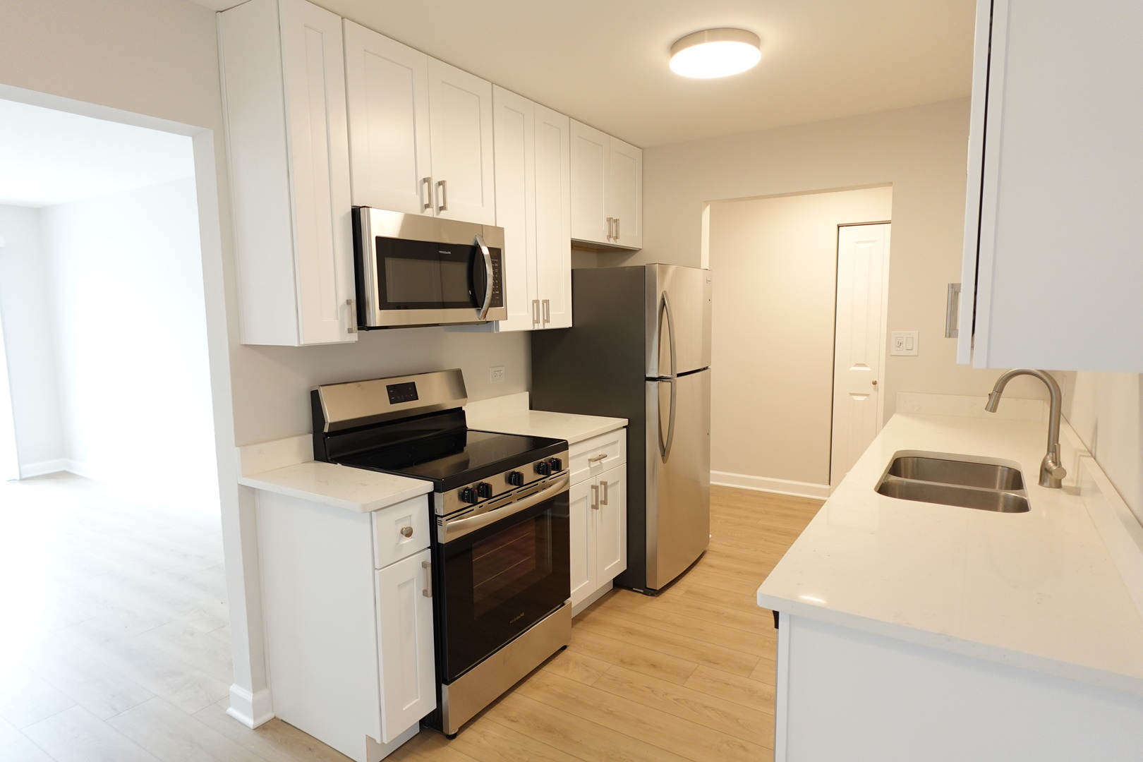 870 East Old Willow Road, Unit 153 Prospect Heights, IL 60070 - Photo 12 of 29