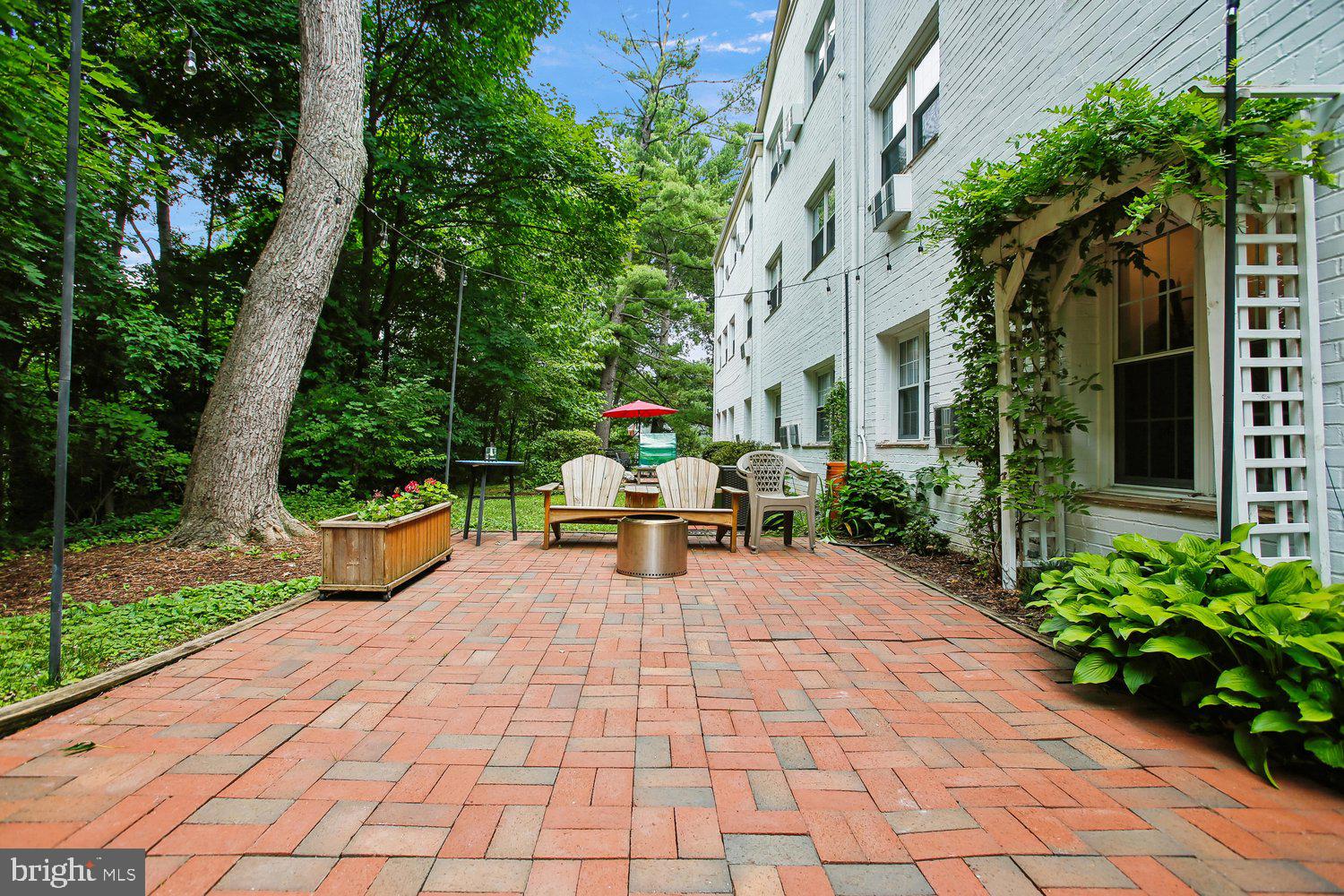 3376 Gunston Road, Unit 3376 Alexandria, VA 22302 - Photo 32 of 49 Patio