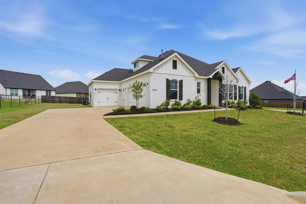 9308 Wildcat Ridge Godley, TX 76044 - Photo 2 of 36