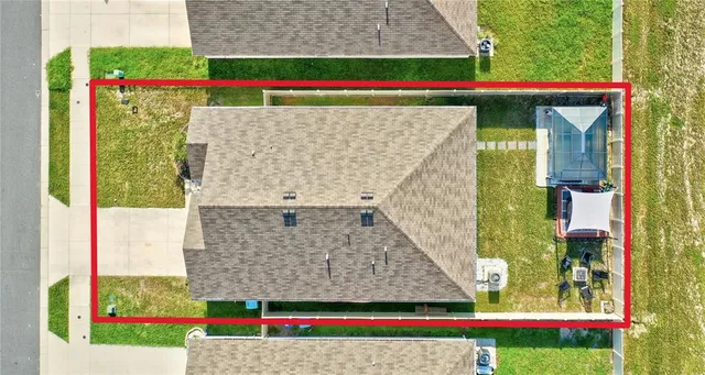 a view of outdoor area