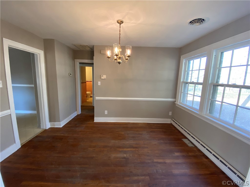 5835 Snead Road Richmond, VA 23224 - Photo 5 of 18 Gallery Image 5