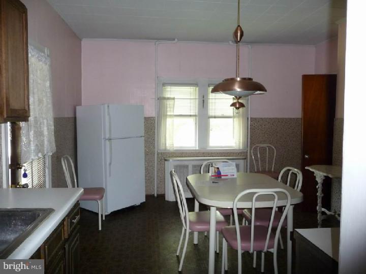 220 New Jersey Avenue Riverside, NJ 08075 - Photo 7 of 19 Kitchen