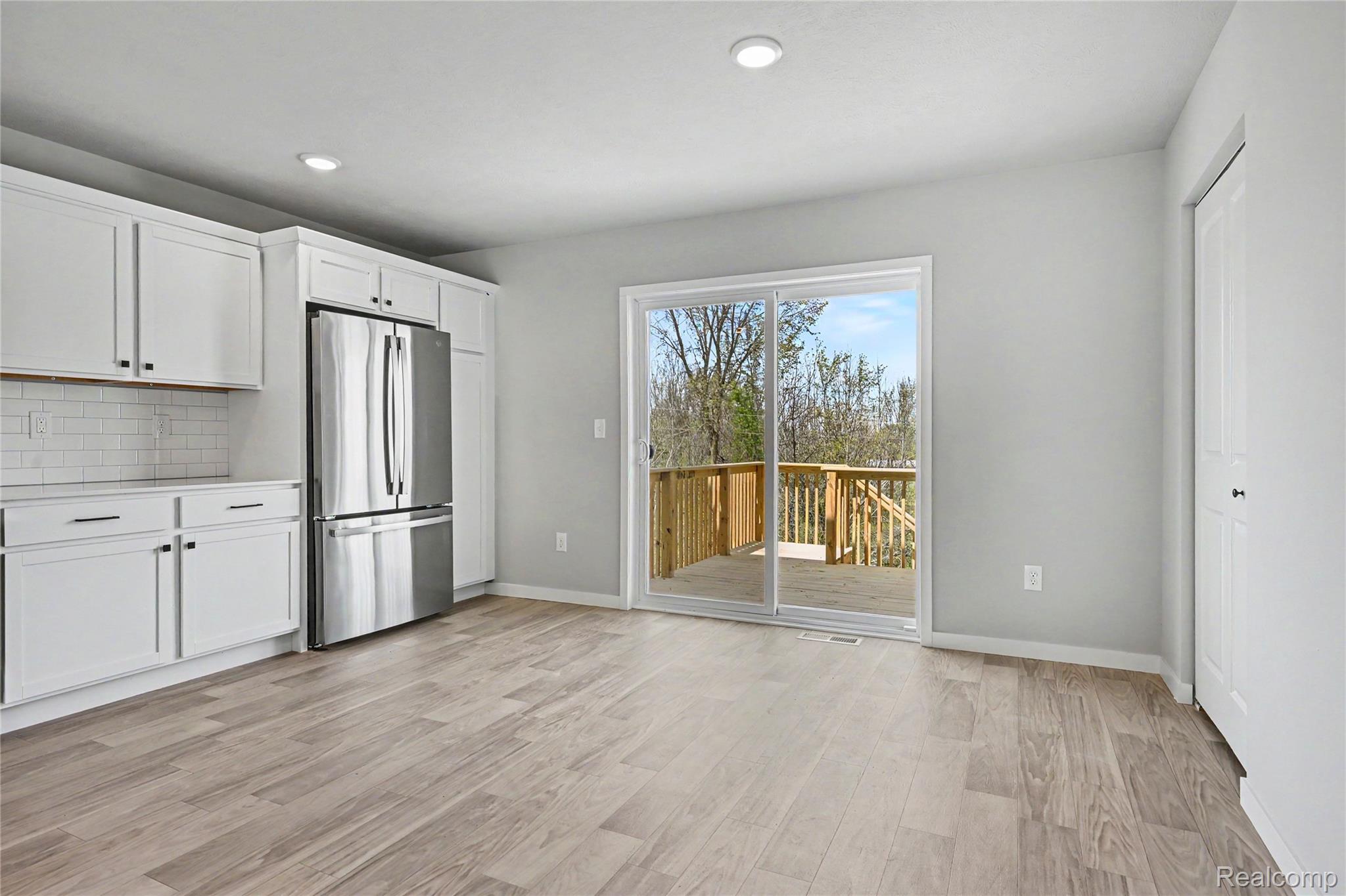 1230 Lockes Street Howell, MI 48843 - Photo 5 of 27 Stock Photo-Kitchen