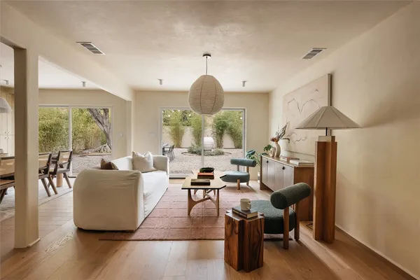 $1,595,000 | 4781 Round Top Drive, Los Angeles, CA 90041