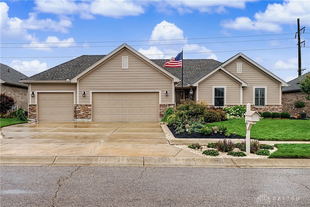 6789 Sun Ridge Way Waynesville, OH 45068 - Photo 1 of 62 Gallery Image 1
