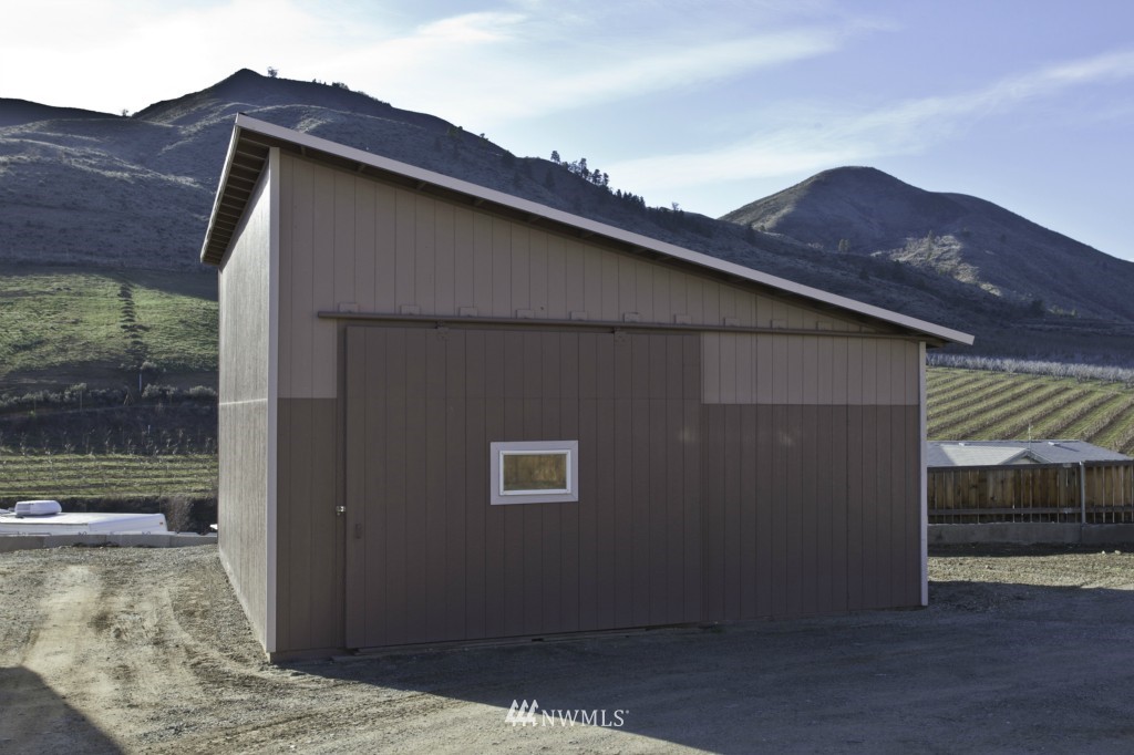 2775 Squilchuck Road Wenatchee, WA 98801 - Photo 12 of 21