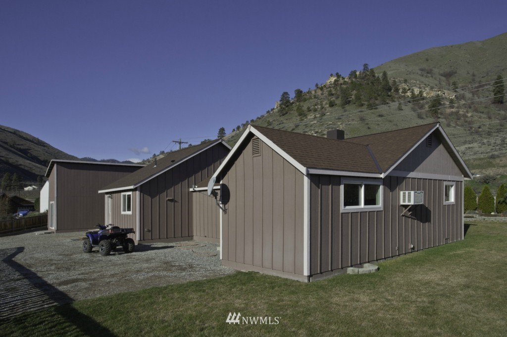 2775 Squilchuck Road Wenatchee, WA 98801 - Photo 6 of 21