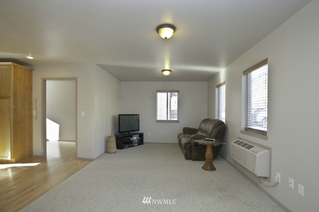 2775 Squilchuck Road Wenatchee, WA 98801 - Photo 10 of 21