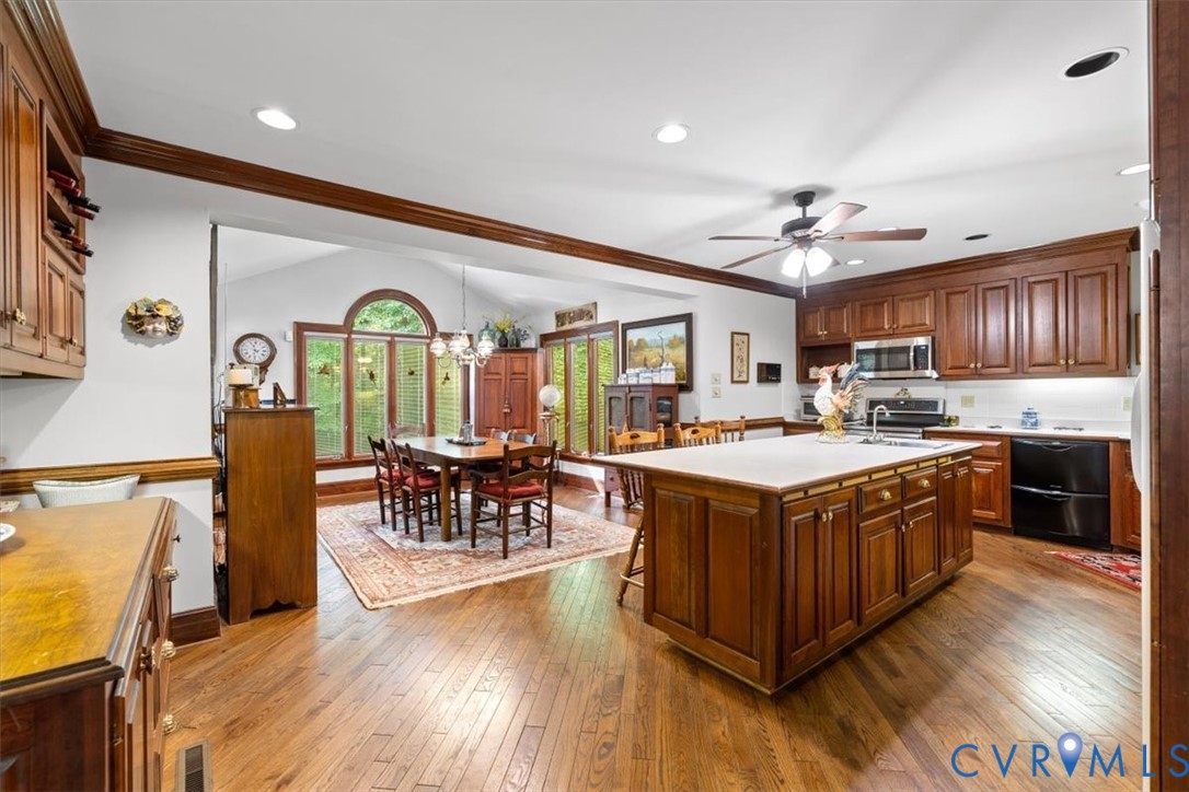 5301 Ashton Creek Road Chester, VA 23831 - Photo 16 of 48