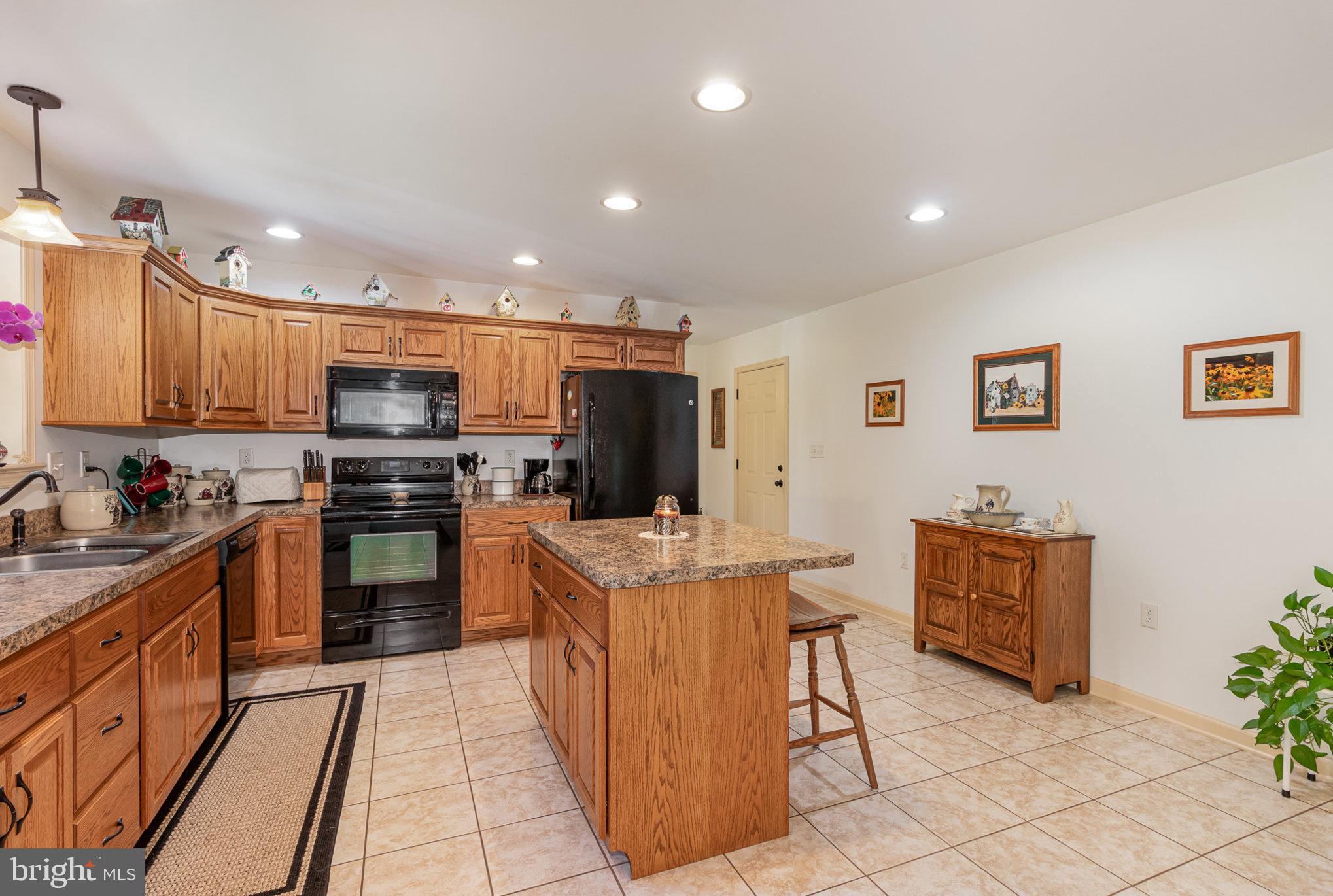 1127 Kuhn Road Boiling Springs, PA 17007 - Photo 12 of 46 Gallery Image 12