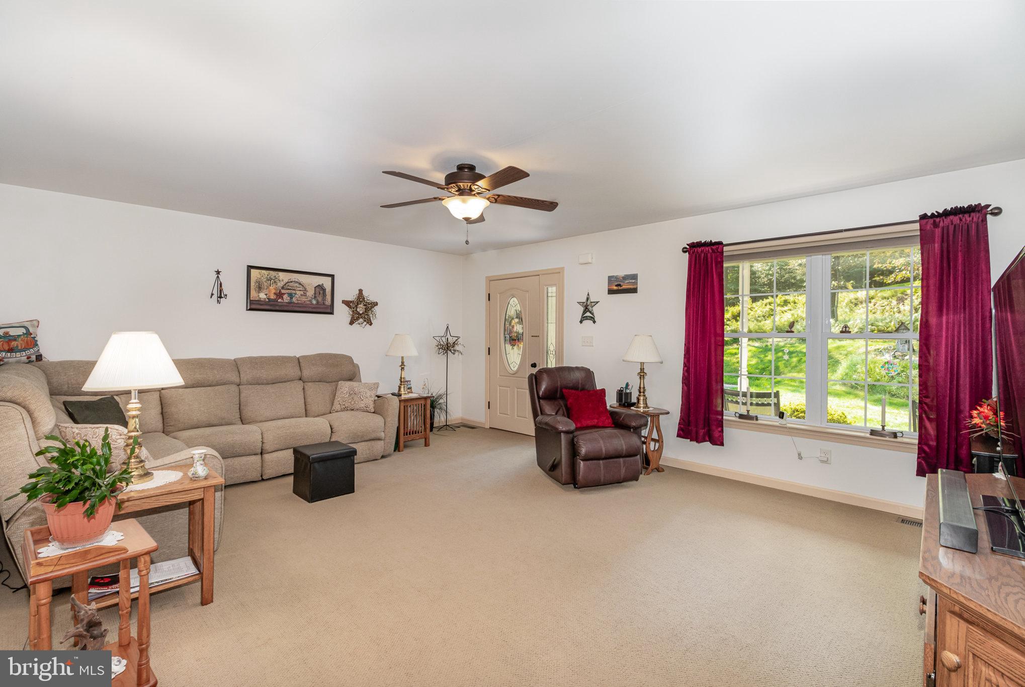 1127 Kuhn Road Boiling Springs, PA 17007 - Photo 7 of 46 Gallery Image 7
