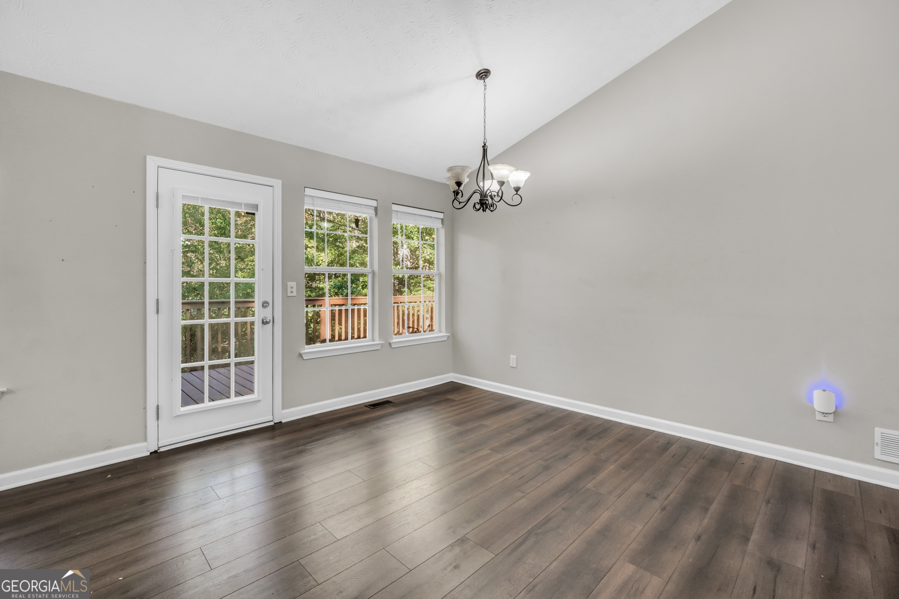 114 Aristocratic Way Locust Grove, GA 30248 - Photo 7 of 41