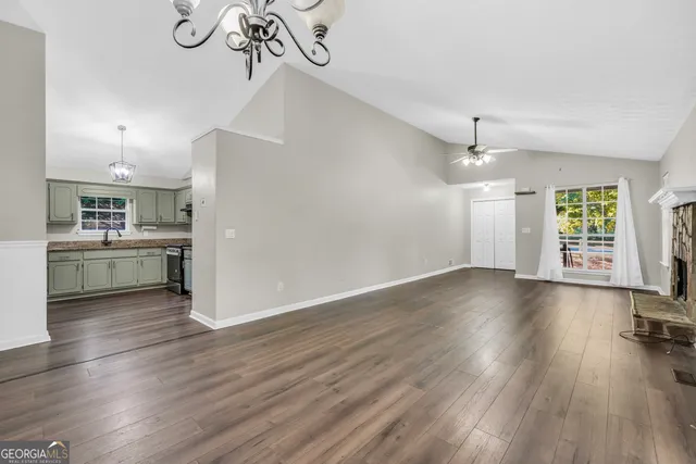 $278,500 | 114 Aristocratic Way, Locust Grove, GA 30248