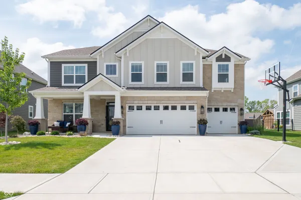 $549,999 | 4331 Risen Star Way, Bargersville, IN 46106