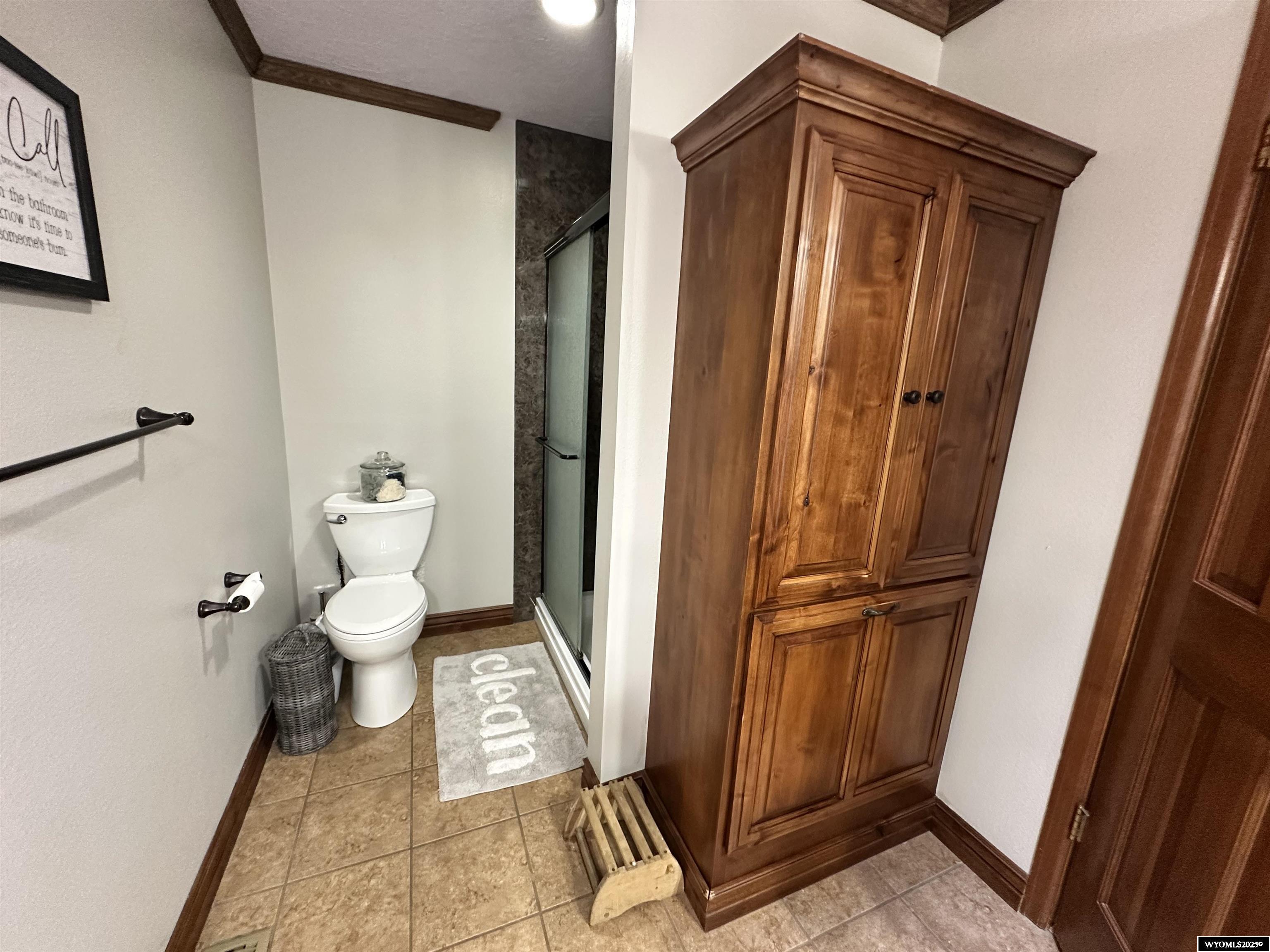 2030 Carson Street Rock Springs, WY 82901 - Photo 29 of 50