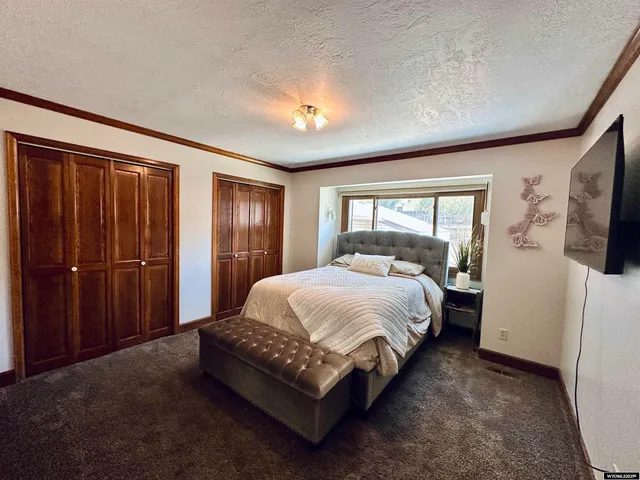 $579,000 | 2030 Carson Street, Rock Springs, WY 82901