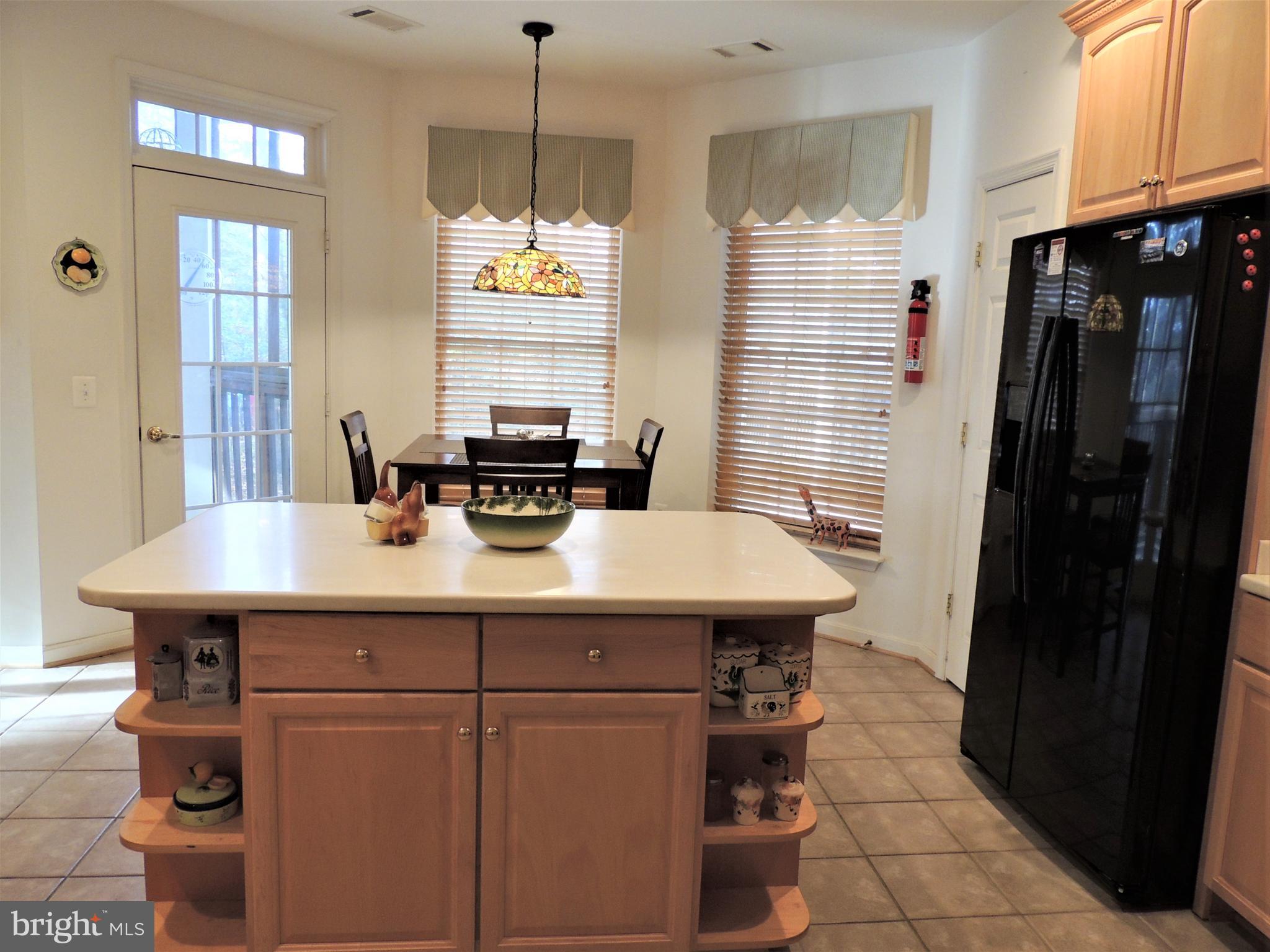 602 Runabout Loop Solomons, MD 20688 - Photo 10 of 30 Kitchen