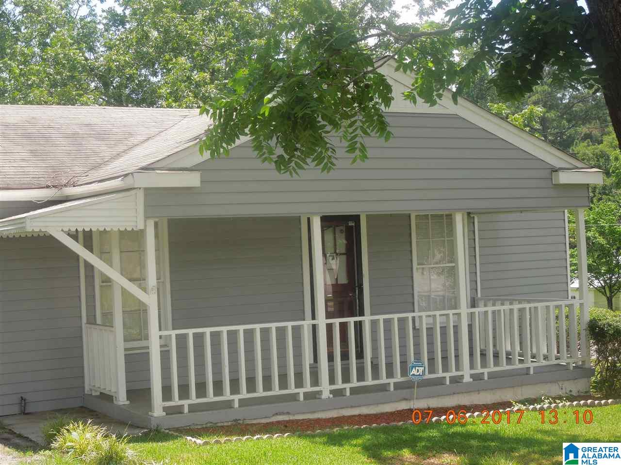 717 9th Street Pleasant Grove, AL 35127 - Photo 4 of 31