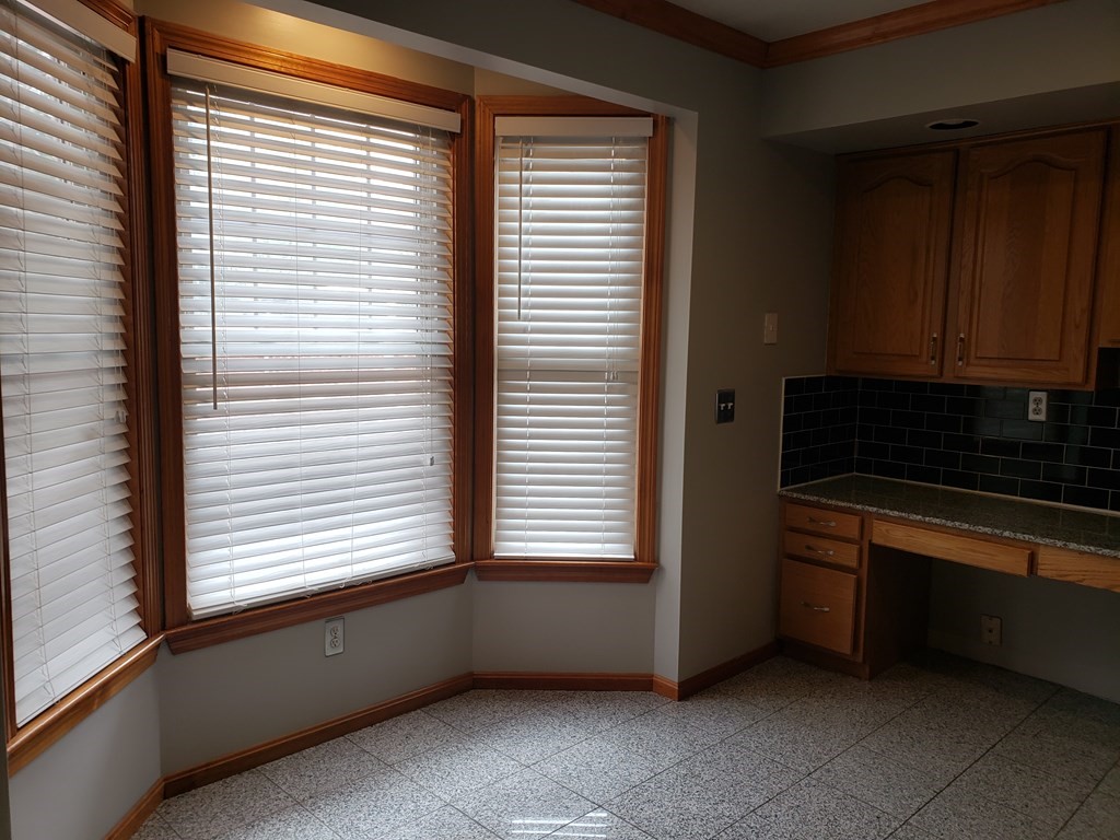 667 B Reed Road Dartmouth, MA 02747 - Photo 9 of 14