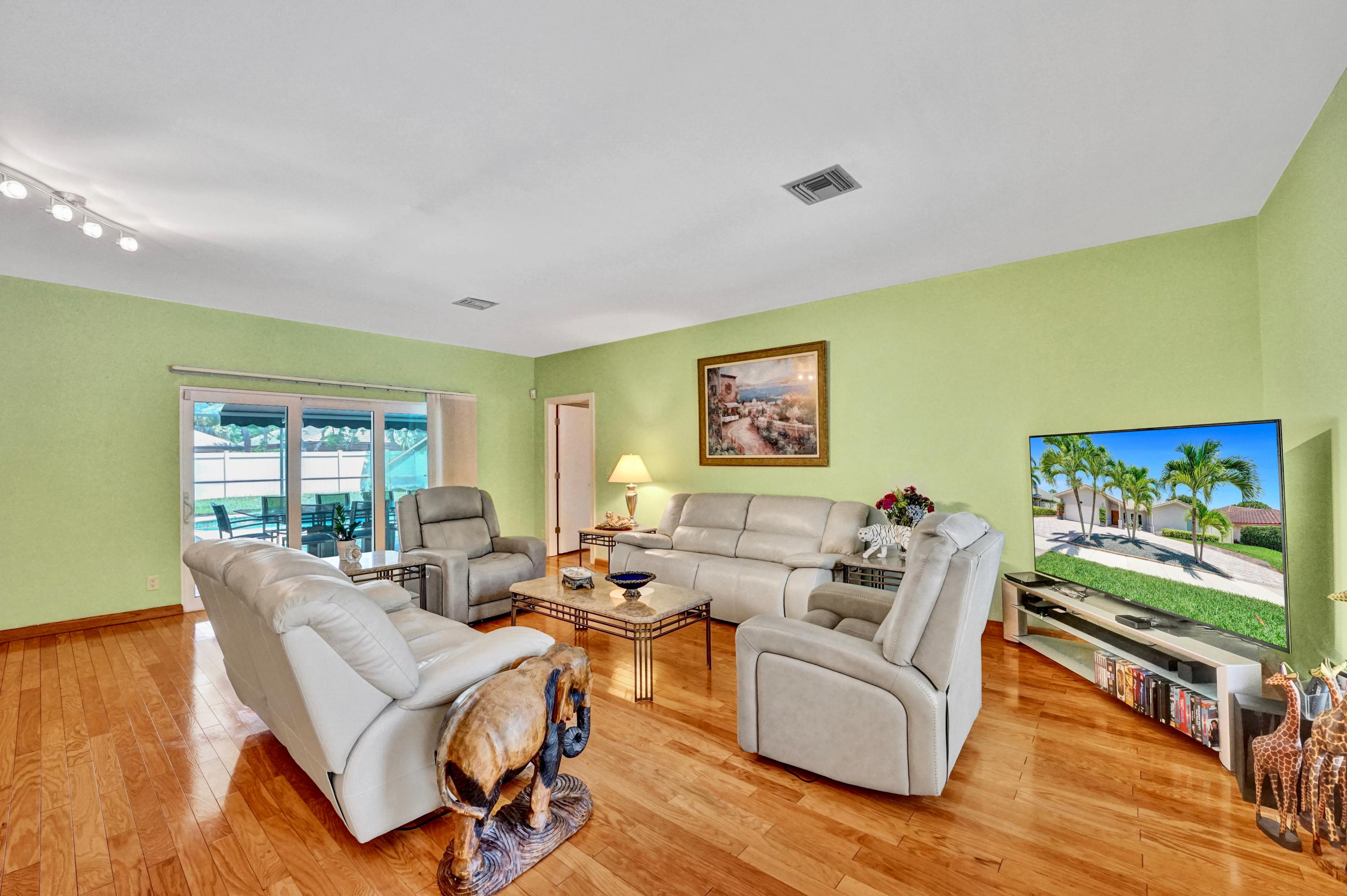 1341 Southwest 21st Lane Boca Raton, FL 33486 - Photo 13 of 65 13