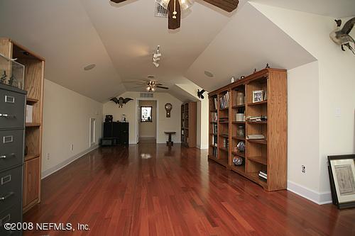 5759 Sheffield Road Jacksonville, FL 32226 - Photo 15 of 29 Bonus Room