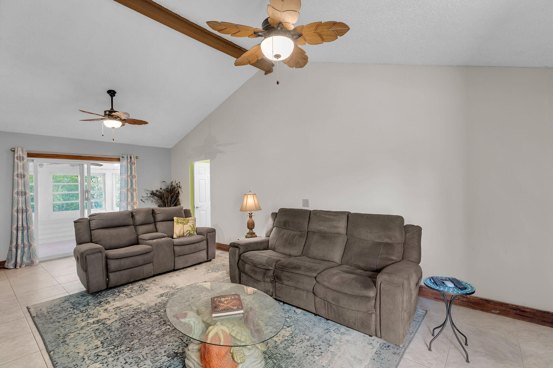 2361 Pensacola Road Big Pine Key, FL 33043 - Photo 7 of 35 living room