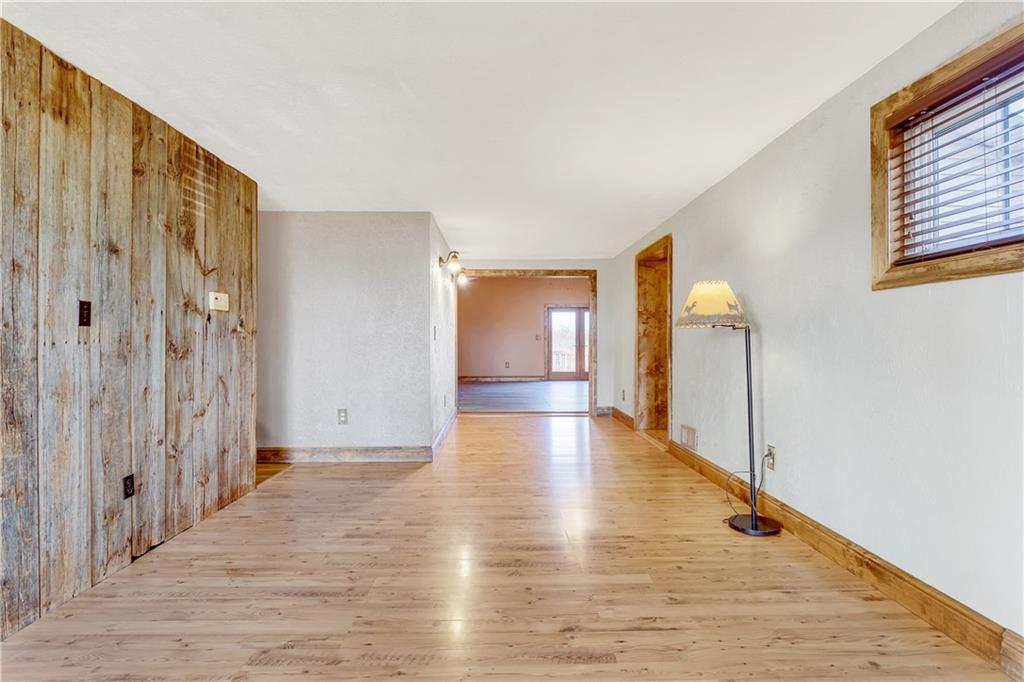 294 Ewings Mill Road Coraopolis, PA 15108 - Photo 3 of 23 Gallery Image 3