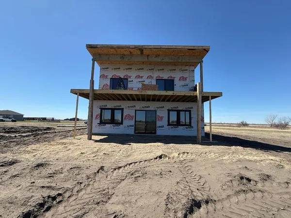 $729,000 | 805 Blaine Street North, Colfax, ND 58018