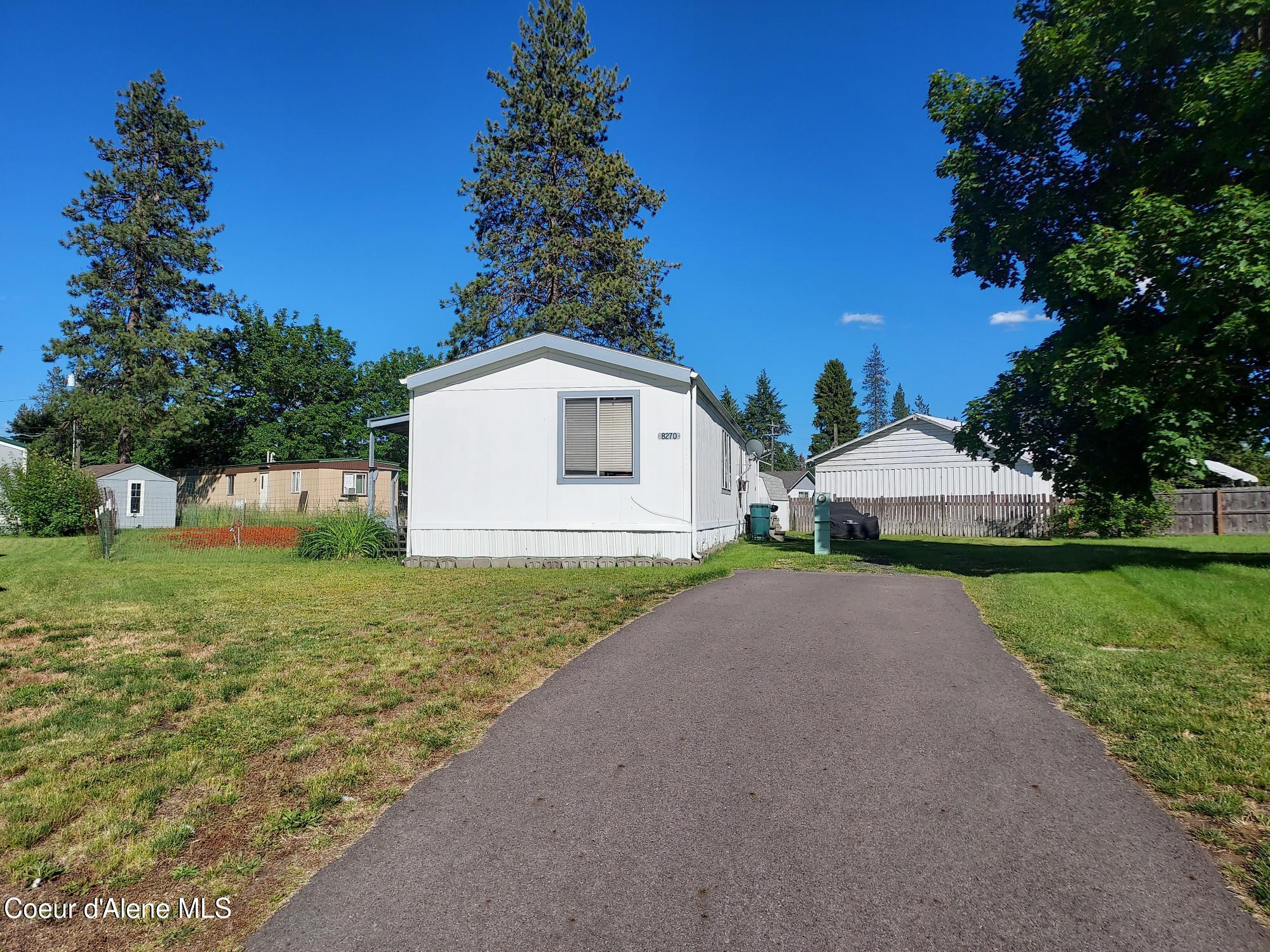 8270 West Meadow Brook Circle Rathdrum, ID 83858 - Photo 16 of 17 Paved Parking