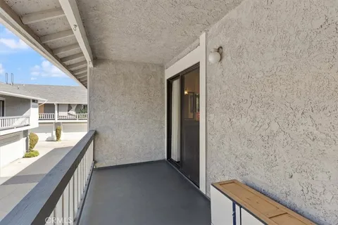 $3,600 | 1001 North Monterey Street, Unit C, Alhambra, CA 91801