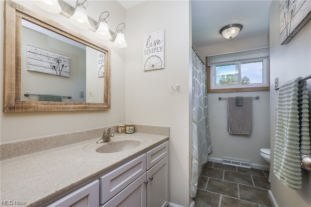 4664 5th Street Northwest Canton, OH 44708 - Photo 18 of 26 Gallery Image 18